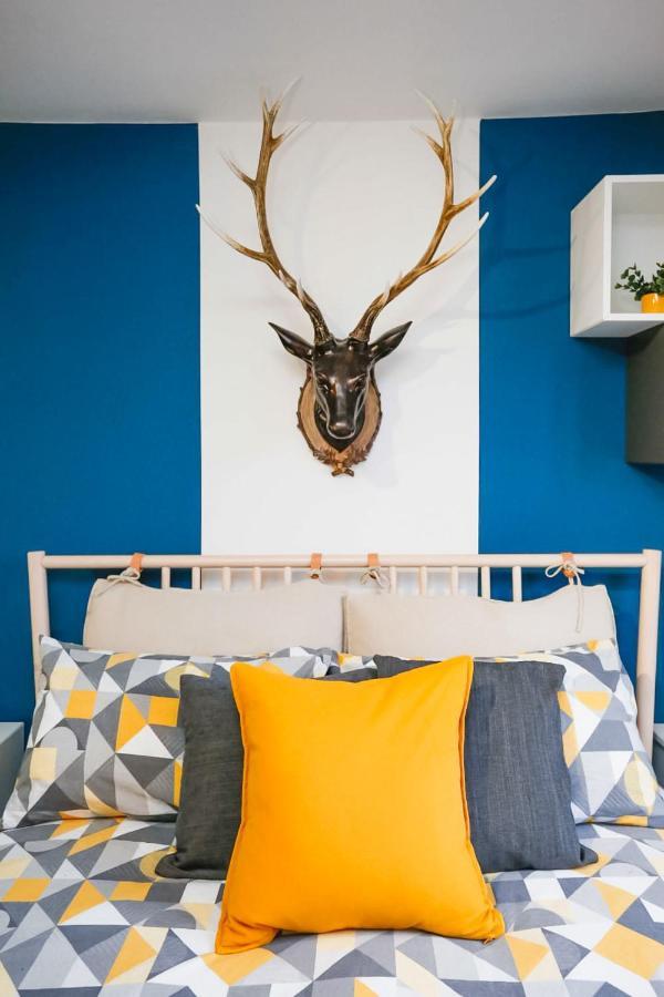 Funky City Apartment - Secure Parking - Wifi - Sleeps 6 - No Parties بلفاست المظهر الخارجي الصورة